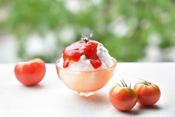 規格外品のトマトを使用した「トマトのかき氷」