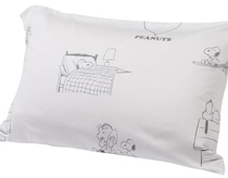 大人かわいいデザインで寝室をやさしく彩る♡スヌーピーと過ごす癒しの時間【西川】ピローケースがAmazonで絶賛販売中！