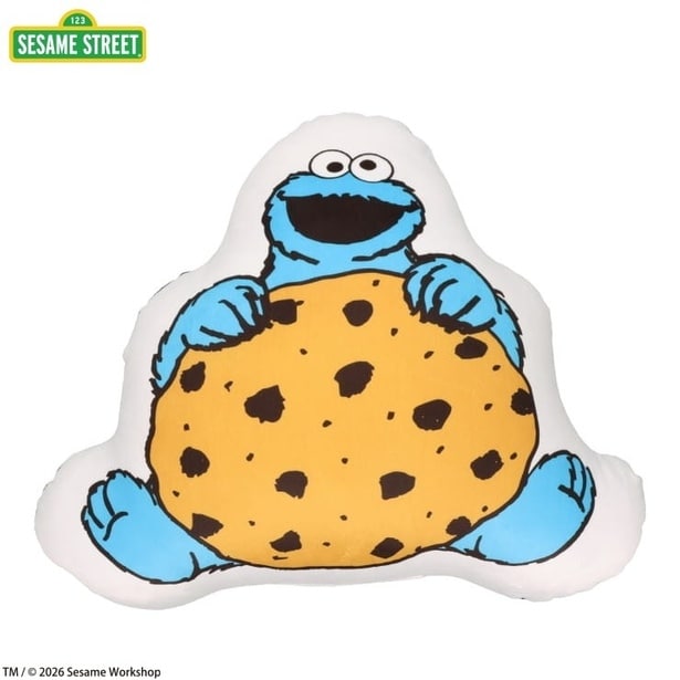 「ダイカットクッション(クッキーモンスター)」(1639円) 