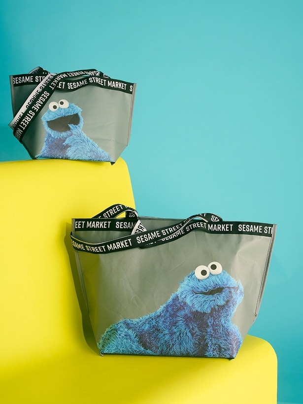 「ミニトートバッグ」(2750円)、「トートバッグ」(3520円)