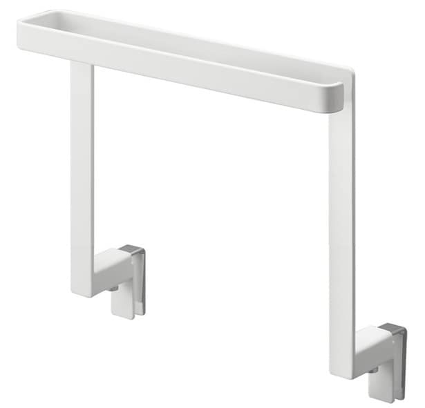 タオルの定位置が決まる！シンク下のデッドスペースもムダなく活用できる【山崎実業】省スペースハンガーがAmazonで好評販売中！