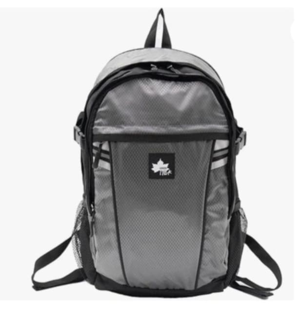 軽くてラクラクだから、ちょっとそこまでものときも気軽に使える【ロゴスパーク】デイパックをAmazonで発見‼
