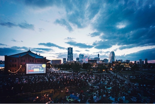 特設の野外シアター「SEASIDE CINEMA」が5月2日(土)～6日(振休)までの5日間登場