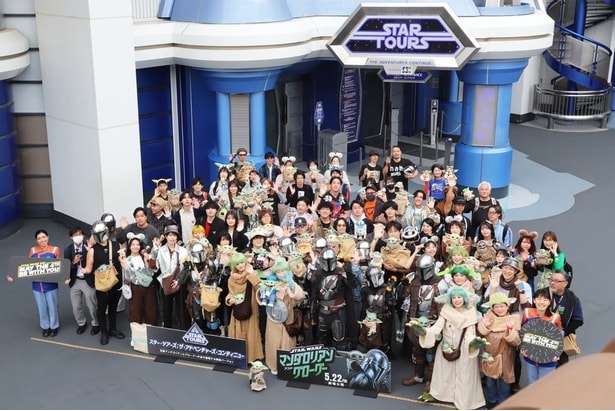 東京ディズニーランドで「スター・ツアーズ」特別バージョンがスタート！マンダロリアン＆グローグーに必ず会えるのは今だけ