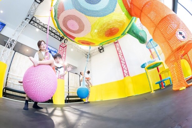 アクティビティホール内にあるので、天候を気にせず遊ぶことができる