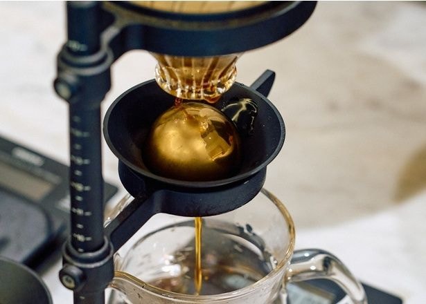 コーヒーができるまでを見て楽しむ時間も有意義