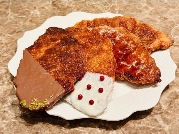 「クロワッサン・キャラメリゼ」(1個420円~)