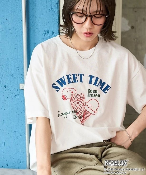 「SWEET TIME半袖Tシャツ(オフホワイト)」(5489円)
