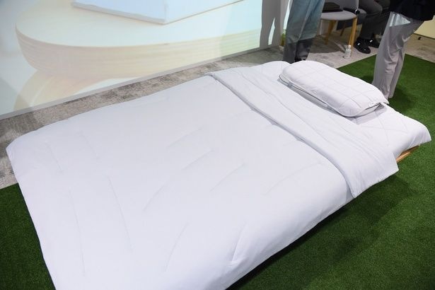 冷房環境下での快適な睡眠を実現する春夏用掛け布団「BAKUNE 掛け布団 クール」