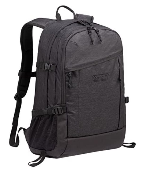 大容量33Lで毎日快適！【コールマン】多機能バックパックがAmazonで販売中！