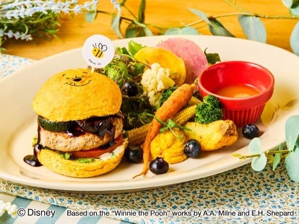 のんびり屋さんの森のごちそうバーガープレート＜Pooh＞