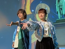 USJに『葬送のフリーレン』の世界が出現！「アニメに入り込んだよう」種﨑敦美＆岡本信彦が語る見どころとは