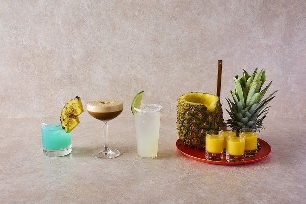 南国気分が楽しめるアルコールメニューもある