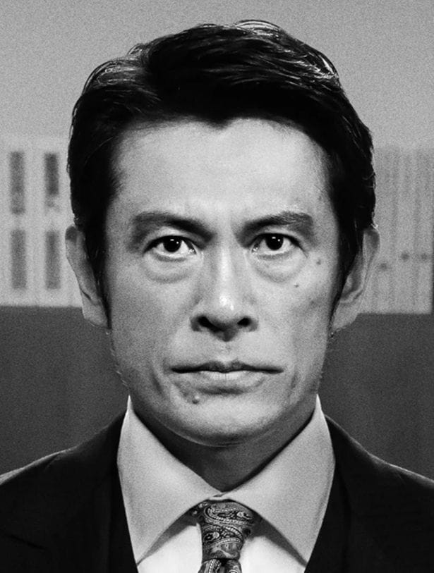 【画像】無実の罪ですべてを失う社長・藤堂繁を演じる内野聖陽