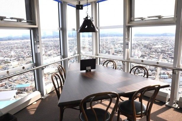 セリオンカフェからは絶景を望む