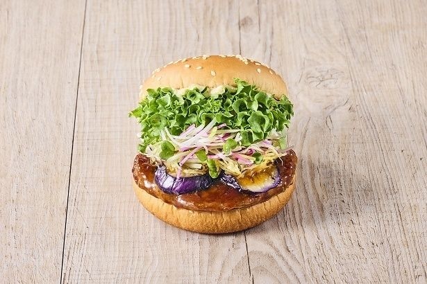 【写真】「柚子胡椒香る 香味野菜の照り焼きバーガー」