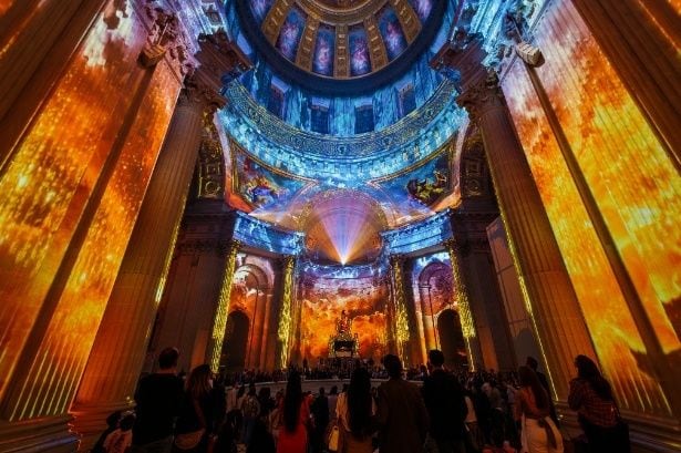 AURA Invalides(フランス・パリ) Moment Factory, 2023
