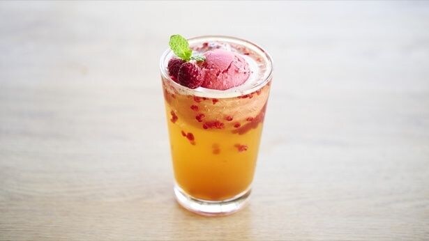 ネスカフェ クーラー ラズベリーシャーベット フィズ