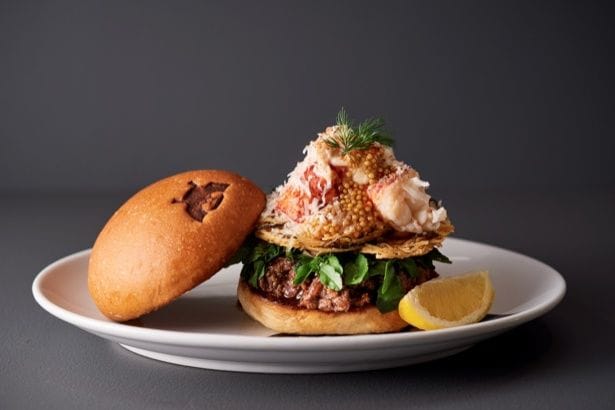 オマール海老と和牛バーガー(3280円)