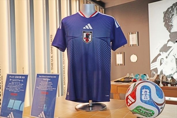 アディダス サッカー日本代表 2026 ホーム ユニフォーム