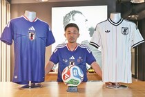 W杯日本代表ユニフォームに込めた「サッカーを深い文化へ」の思い。アディダスが唯一無二のウェアで仕掛ける物語とは