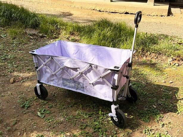 大きくてしっかりした車輪は、オフロードでの使い勝手もいい
