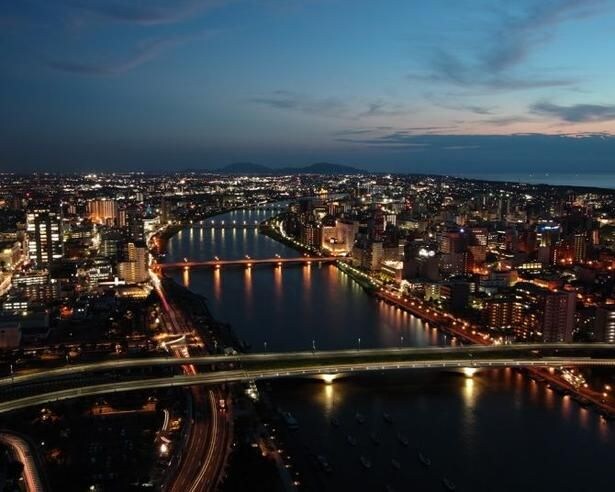 【週末旅】“新日本三大夜景”が無料!「ばかうけ展望室」はネーミングはゆるカワなのに景色は本気だった!!【無料展望室シリーズvol.17】