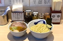 東京メトロ銀座線でおさえておきたいラーメン店3選！濃厚豚骨魚介つけ麺からガツンとコク強な味噌、星付き店の“ネオ”な一杯まで