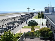 港町「神戸」にある空港はグルメや土産も充実、アクセスも便利 【日本全国「空港」ガイド vol.1】