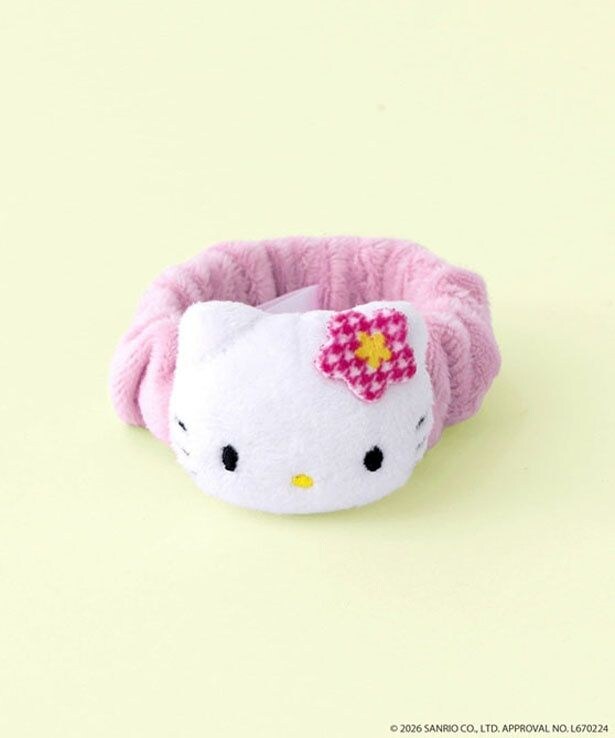 「ヘアゴム」(550円)