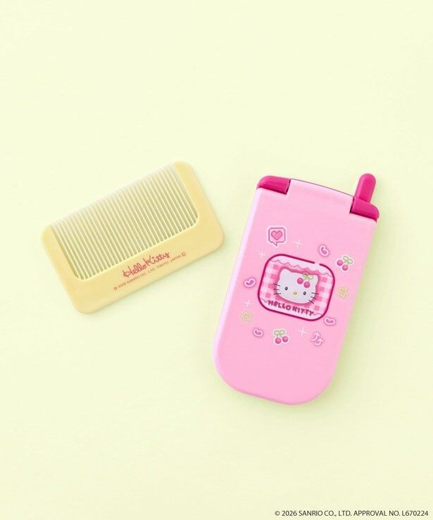 「ガラケー風ミラーくしセット」(880円)