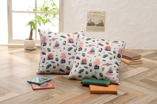 「クッション」(3300円)