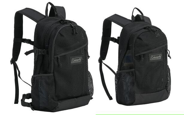 「ウォーカー25メッシュ(ブラック)」(8250円)(写真左)、「ウォーカー15メッシュ(ブラック)」(6270円)(写真右)