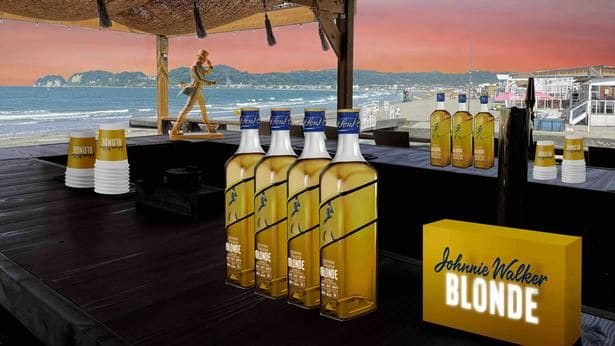 鎌倉の海辺で限定カクテル片手にマジックアワーを満喫！「ジョニーウォーカー ブロンド」と「DRIFTWOOD」がコラボレーション