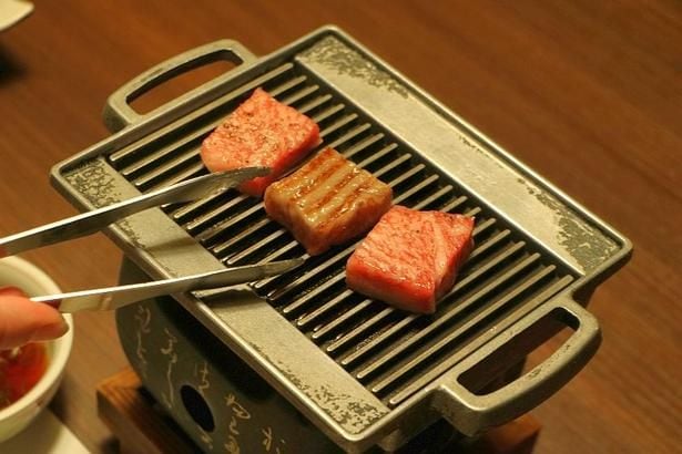 ミニステーキはとろけるような口当たり！