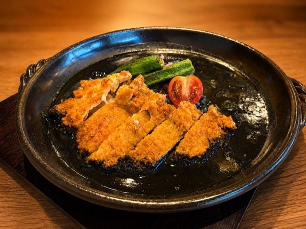 真夏のブラックカツカレー