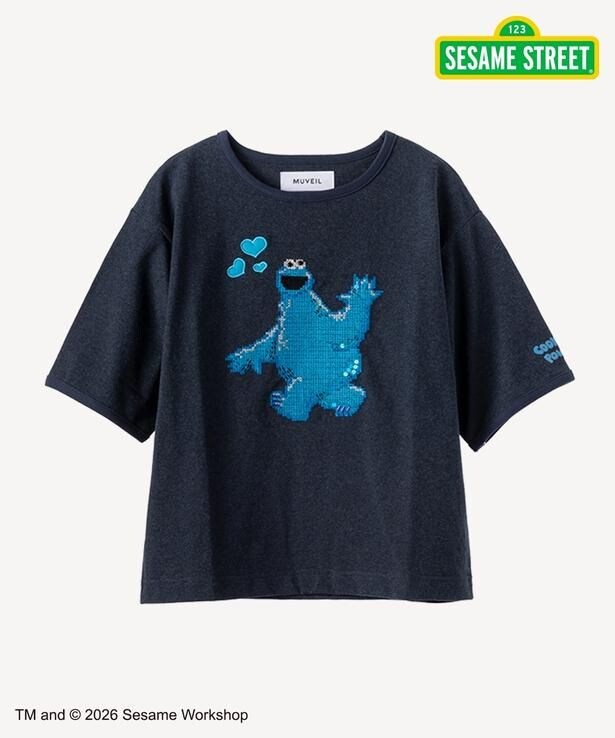 「セサミストリートコラボ クッキーモンスター Tシャツ(navy)」(3万5200円)