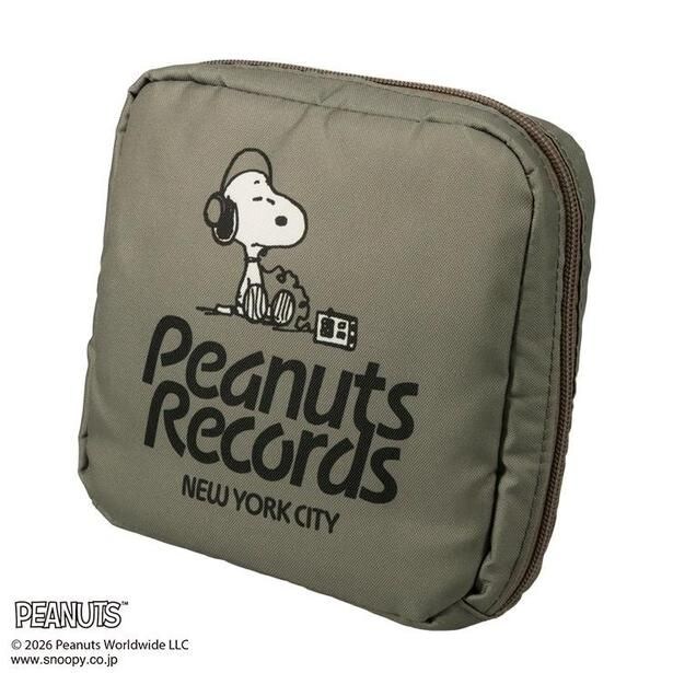 「マルチポーチ(PEANUTS/グレー)」(1089円)