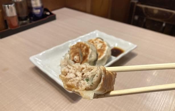 「和風ぎょうざ」(大3個入り450円)。ニンニク不使用