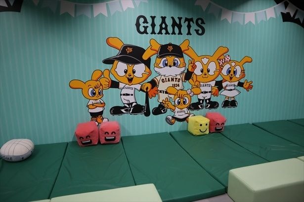 1階のキッズスペース「あそびば」