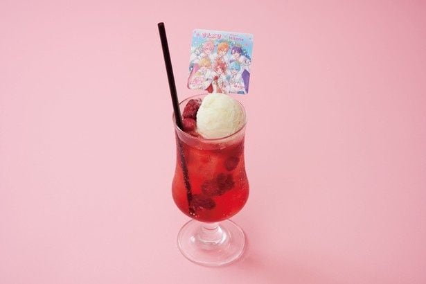 渋谷ヒカリエで味わえるすとろべりーカラーのコラボメニュー例