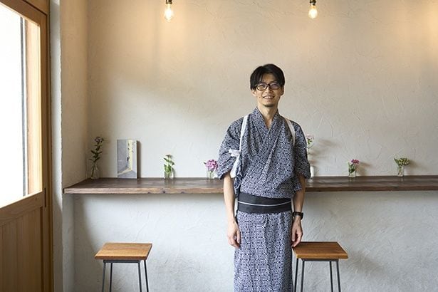 店主の島崎さん