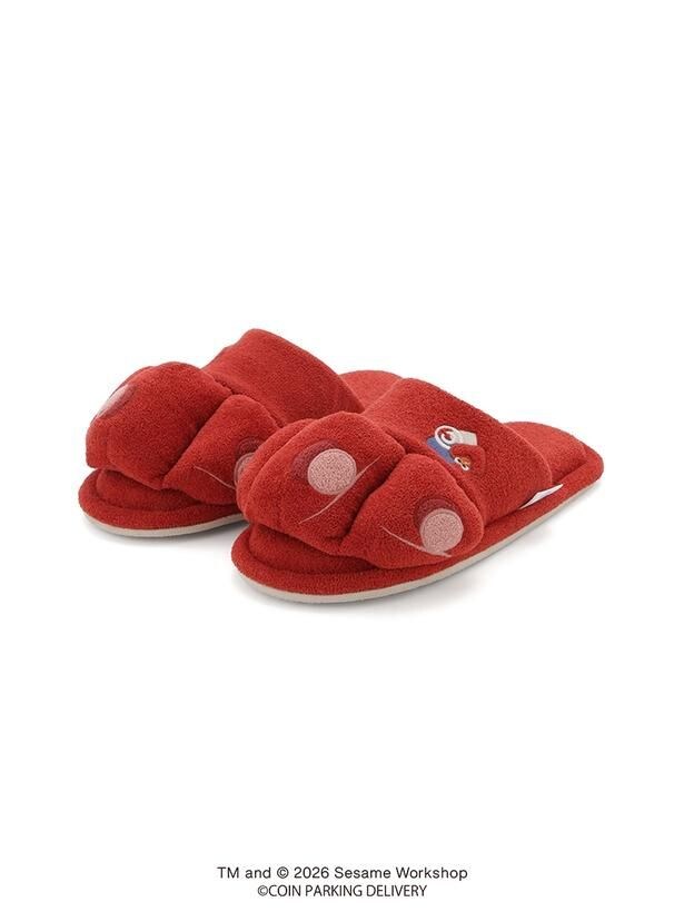 「エアリーモコエルモルームシューズ」(7920円)