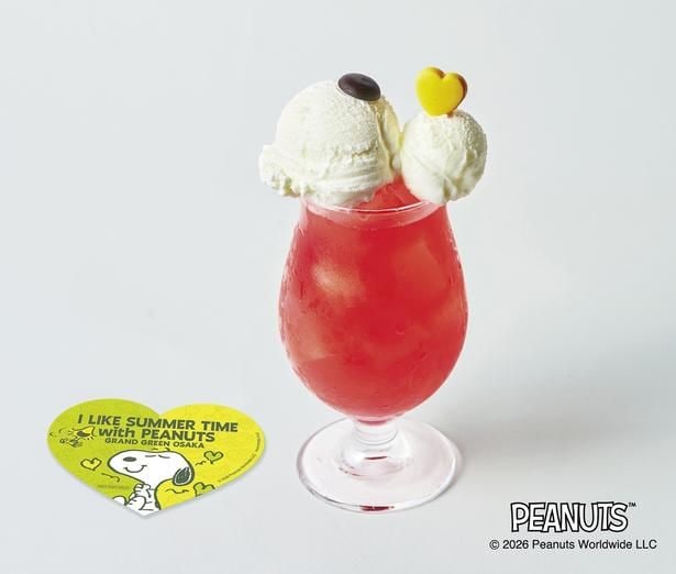 JULIAN♡SUCRÉ♡ACID「ドッグハウスカラーのクリームソーダ」(1380円)