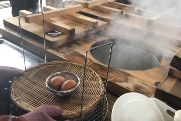 地獄蒸しは別府鉄輪に古くから伝わる食文化である