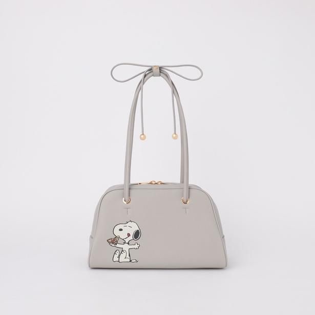 「フルラ ポピー M ドーム(ストーングレイ)」(7万4800円)