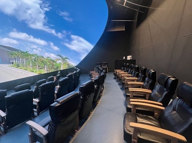 LEDドームプラネタリウムは映画鑑賞やイベントなどにも活用される予定