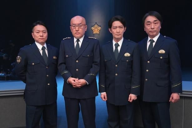 レジェンド声優が警察庁幹部役に！写真左から野島健児さん、立木文彦さん、津田健次郎さん、関智一さん