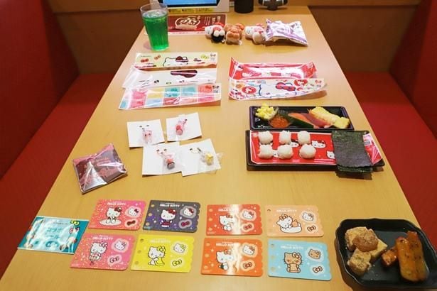 メディア向け試食会でお披露目された、スシロー×ハローキティ第2弾のコラボ商品