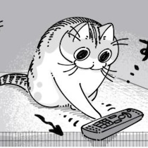 【ネコ漫画】リモコンをわざと落とそうとする愛猫!?その行動に「さすがネコさまwww」などの共感コメント多数